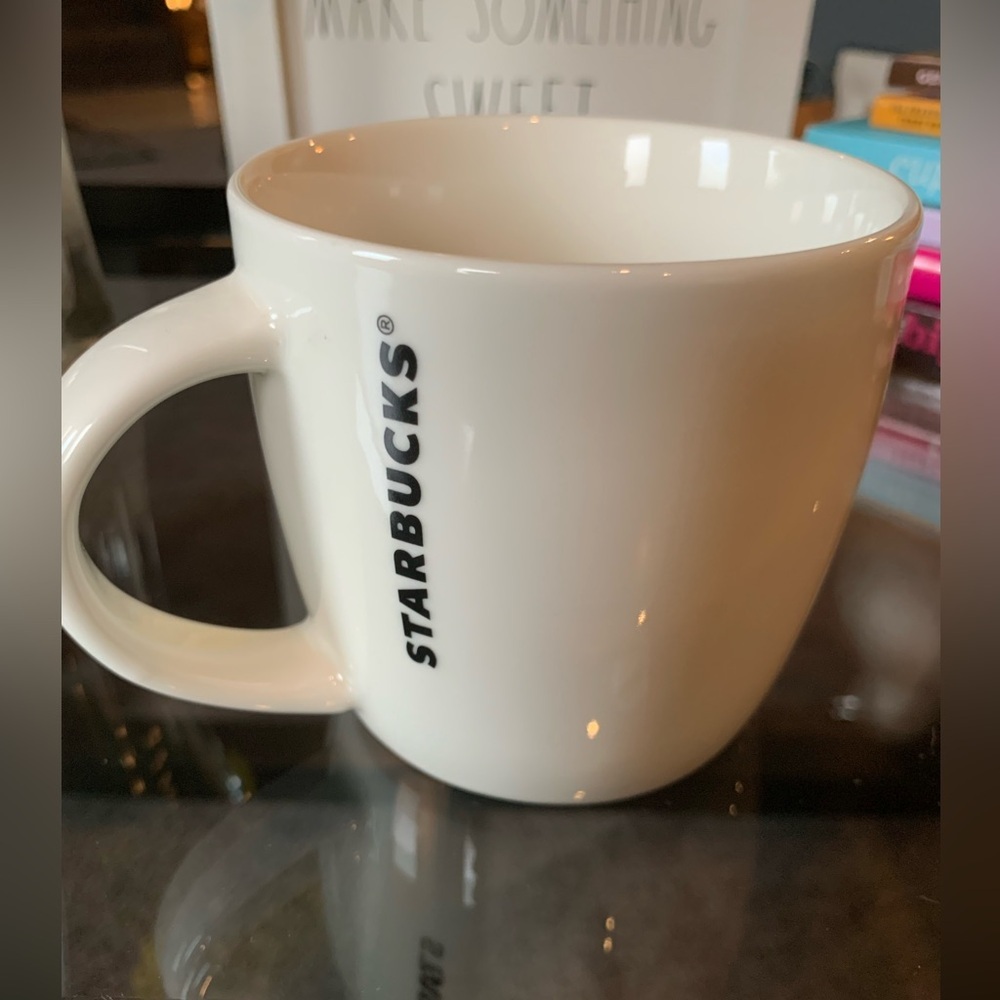 Starbucks 2017 Green Siren Mermaid Mug 14 oz. Great condition. - Picture 2 of 3